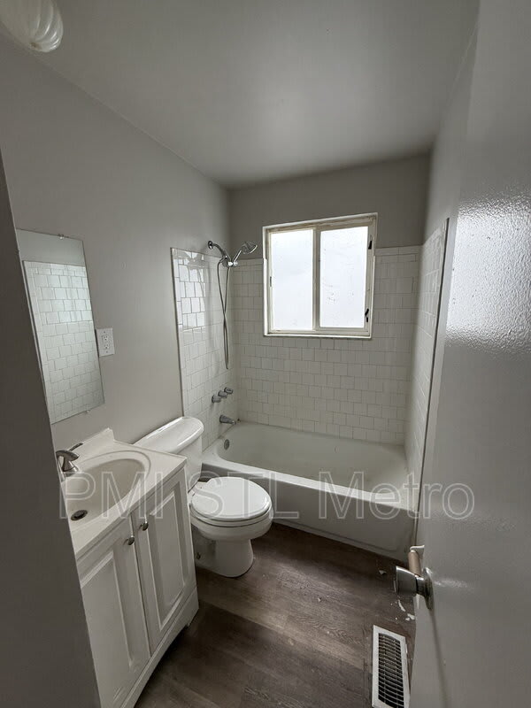 10435 Castle Drive – photo 5