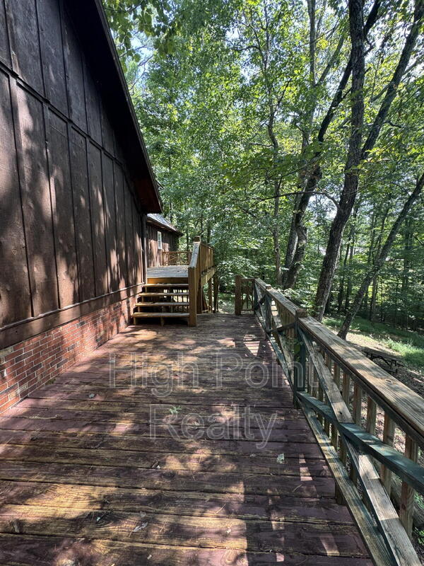 6201 Robin Lane Northwest – photo 4