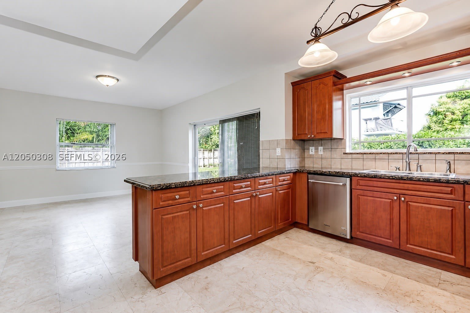 1843 SW 138th Ave – photo 5