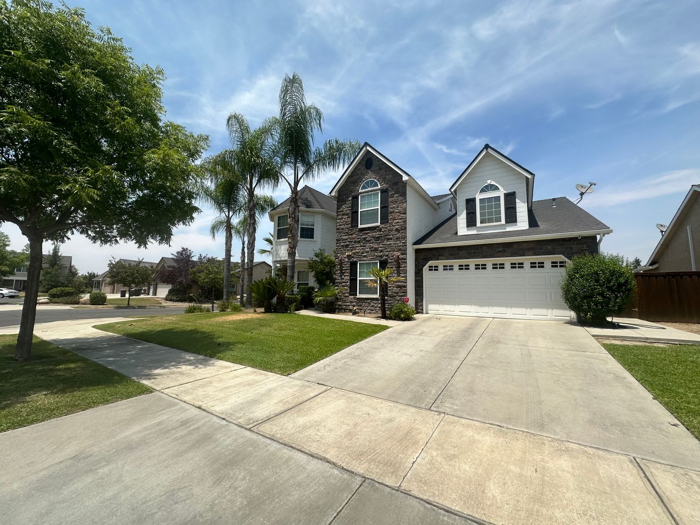 Lovely home in Visalia – photo 2