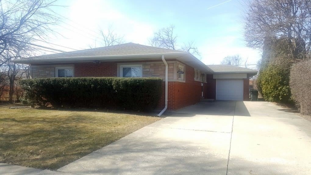8816 Kenton Avenue – photo 1