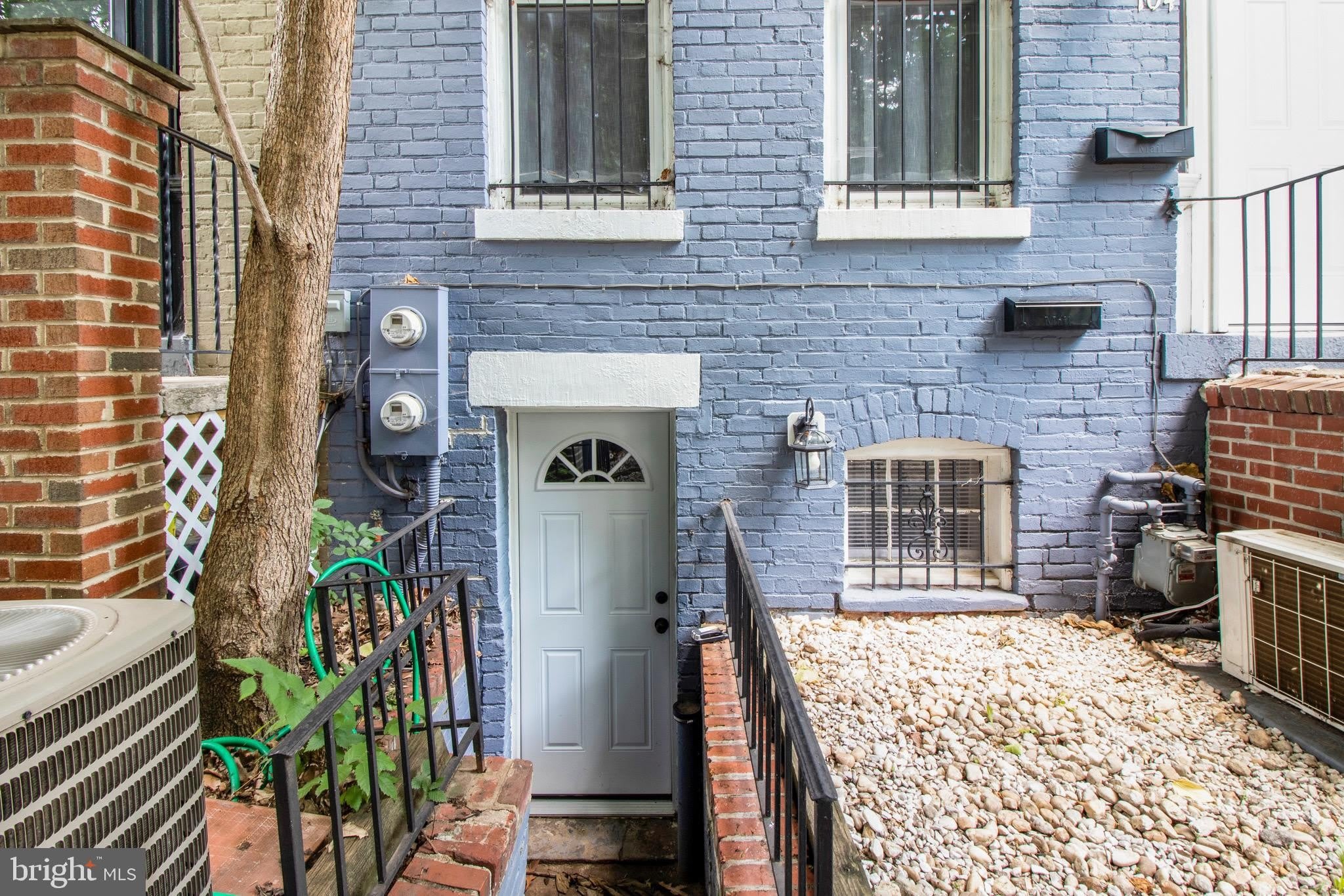 104 15TH Street SE – photo 1