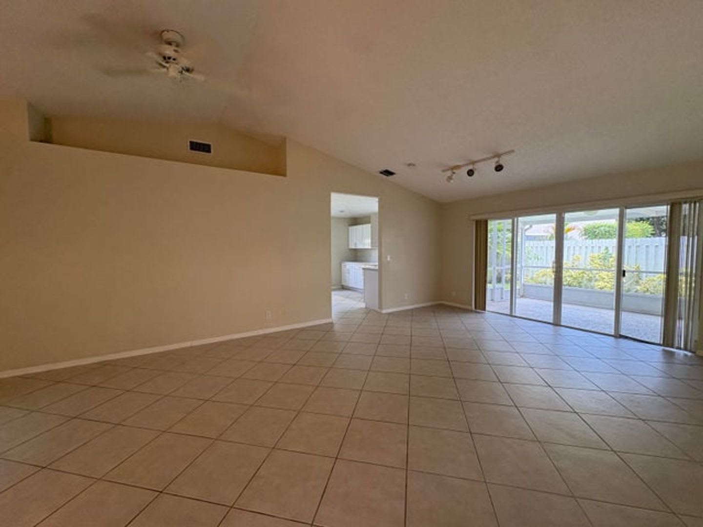 3572 Sahara Springs Boulevard, Pompano Beach, FL 33069 – photo 5