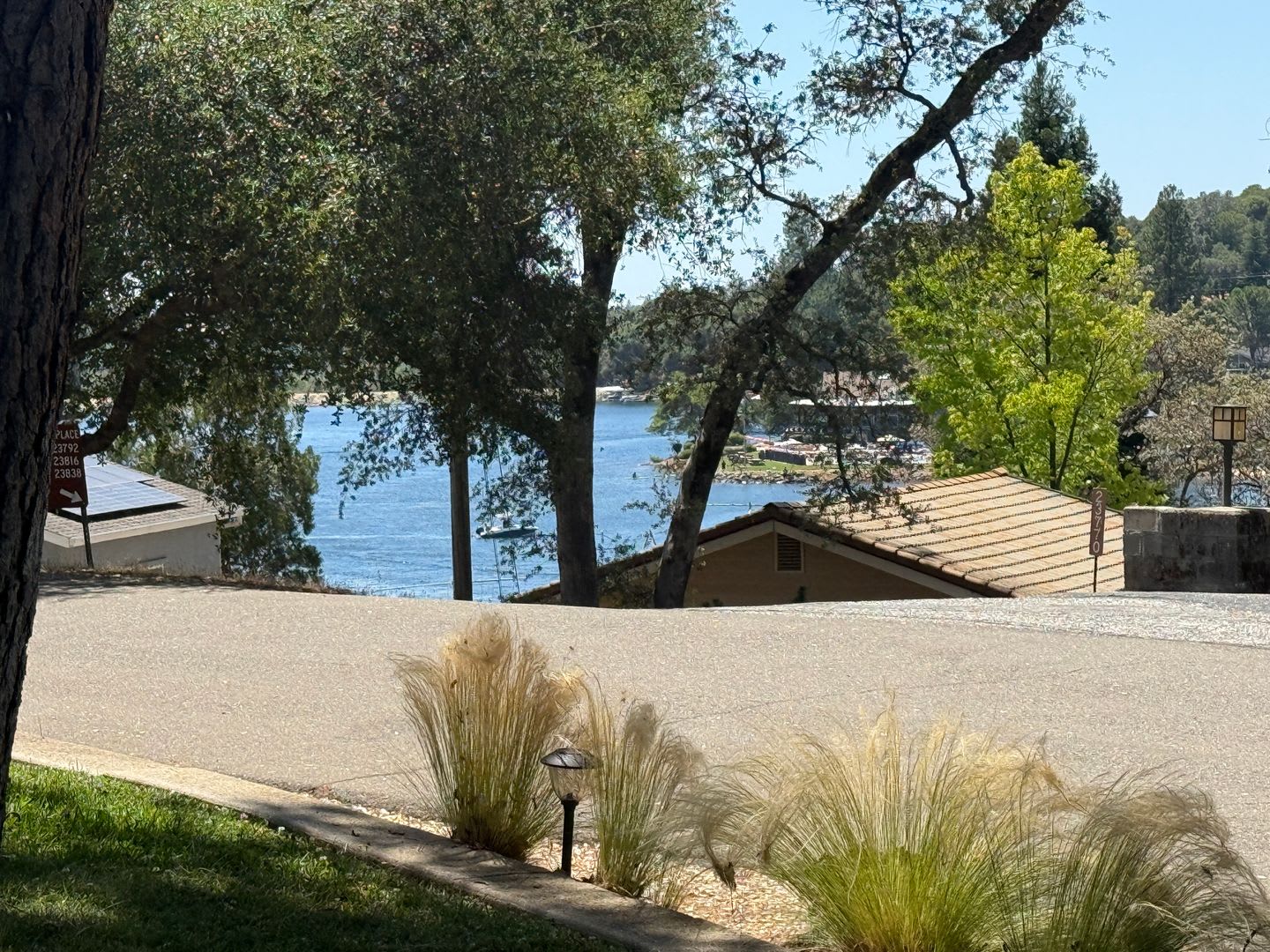 Beautiful Lake View Home for Rent in Lake of the Pines 3 Bed – photo 5
