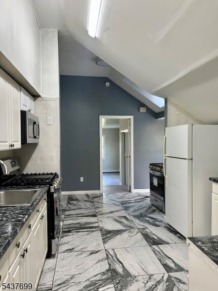 8 Station Rd – photo 4