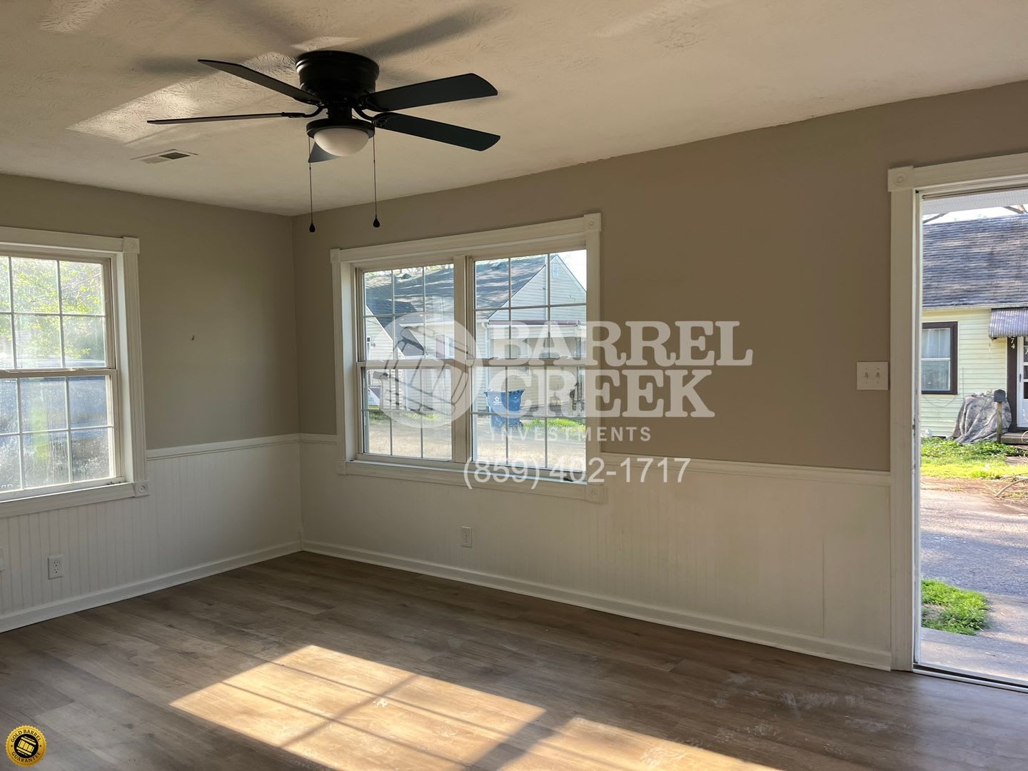 2-Bed 1-Bath House – photo 2