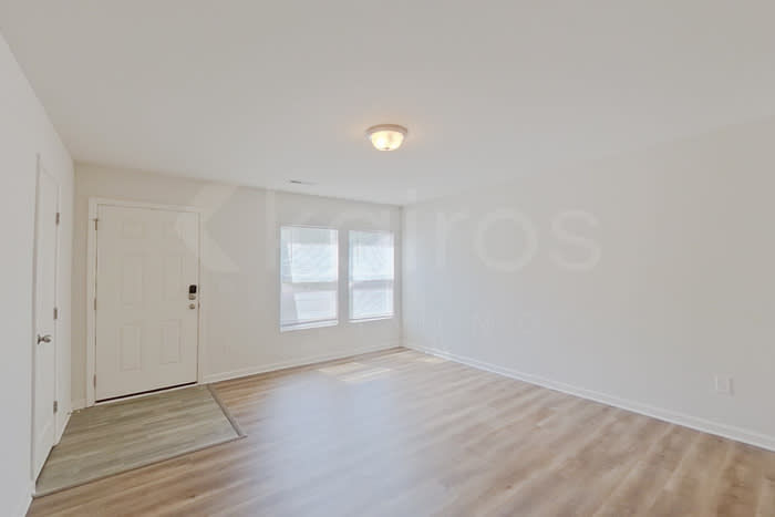 137 Shamrock Drive Southwest – photo 2
