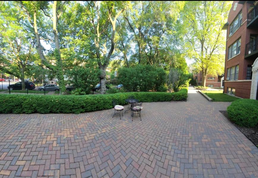 4609 North Dover St – photo 4