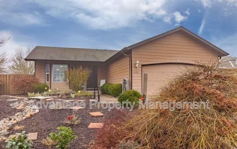 3122 30th SE – photo 1