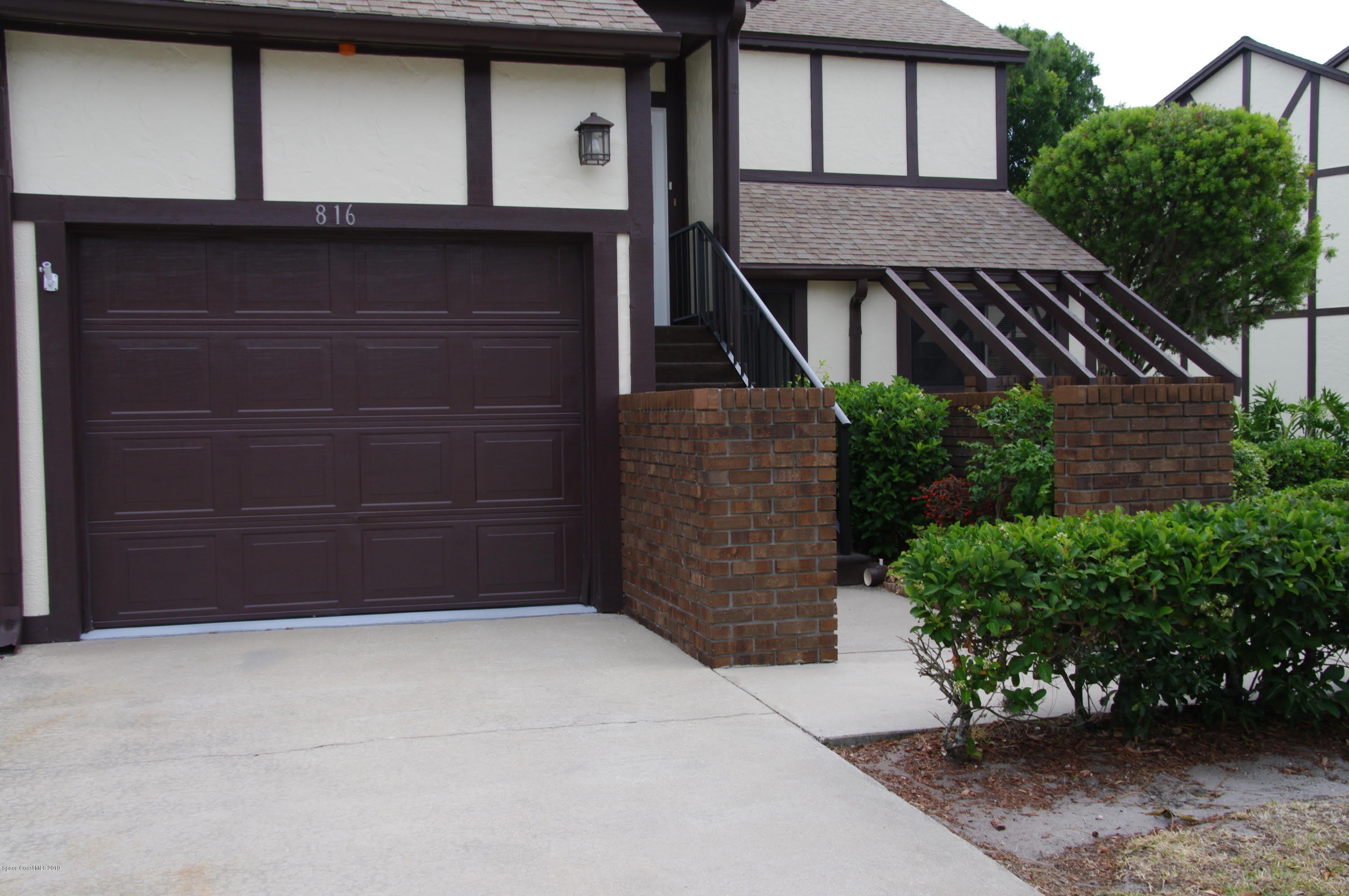 816 Greenwood Manor Circle – photo 2