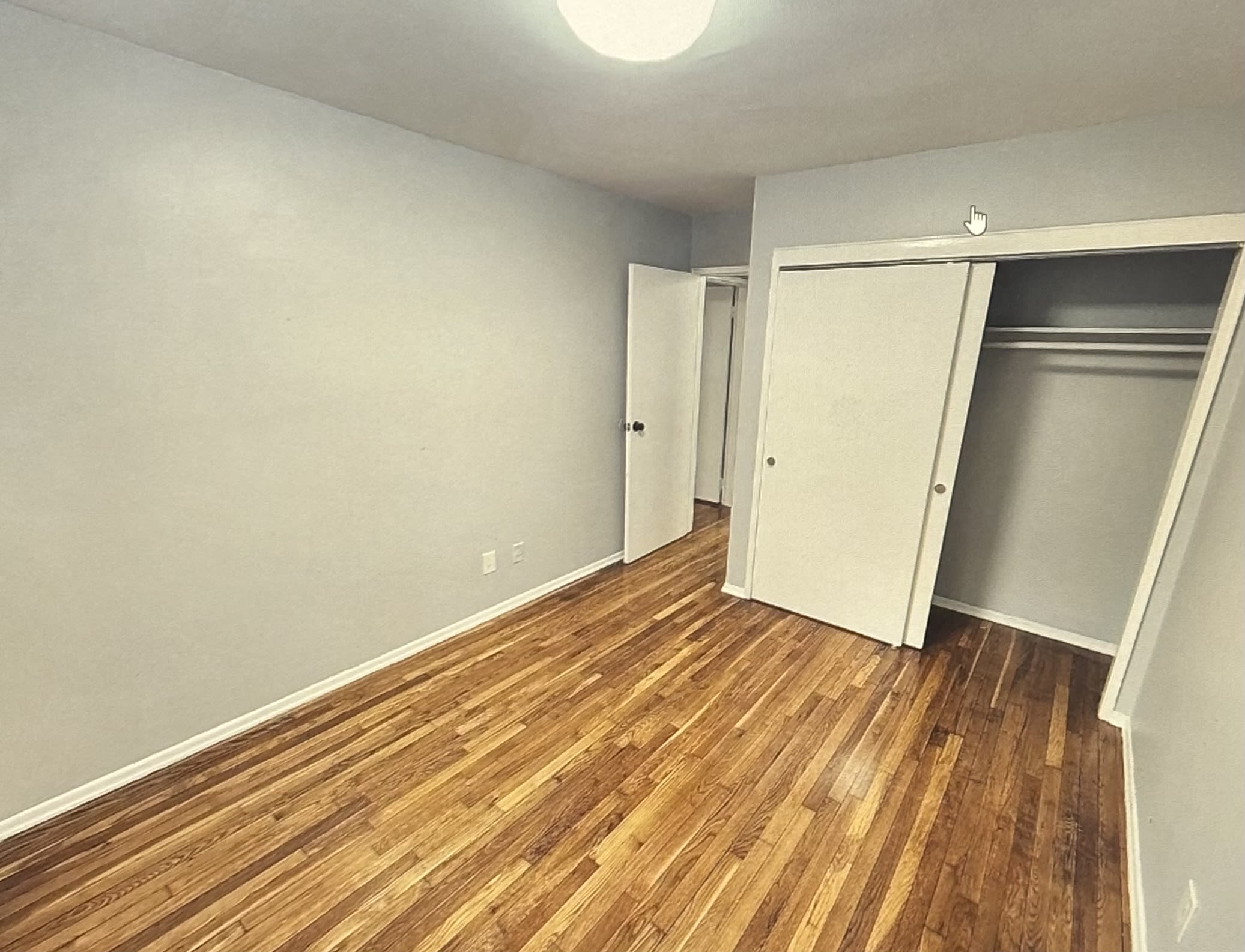 725 Scotland Rd – photo 1