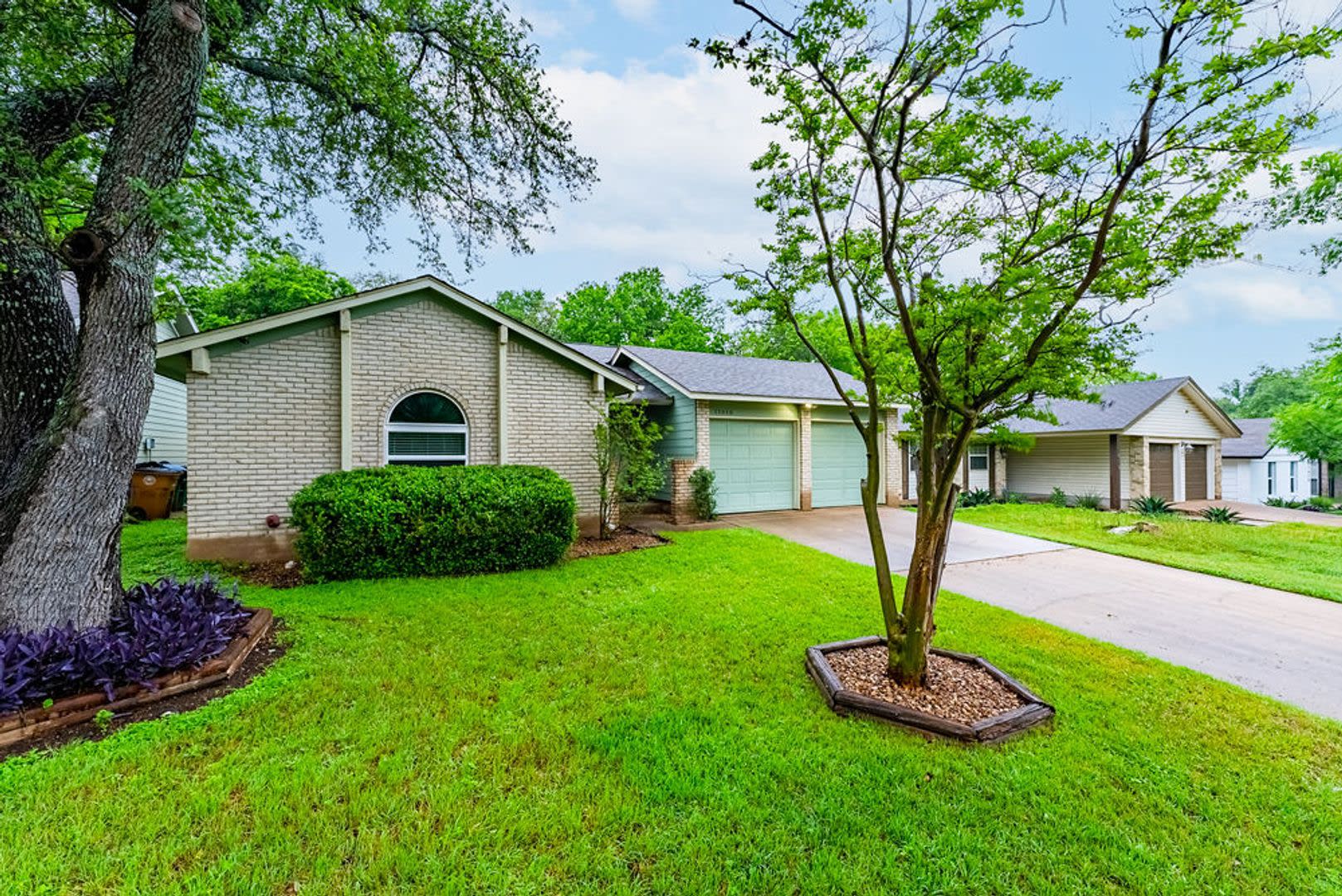 Charming 3 bed, 2 bath home in Mesa Park neighborhood! – photo 3