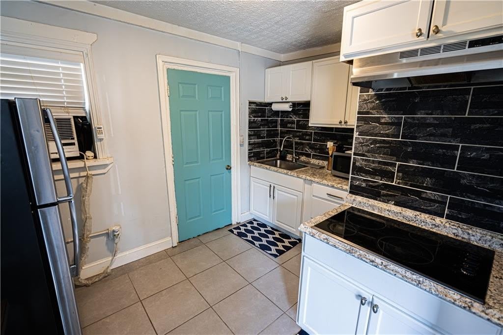 235 Walnut Street NW – photo 3