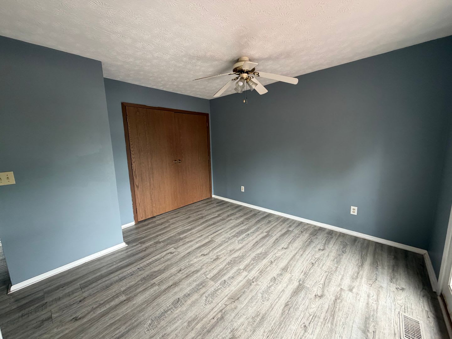 2 Bedroom Condo With Fireplace Private Deck Garage In Centerville – photo 5