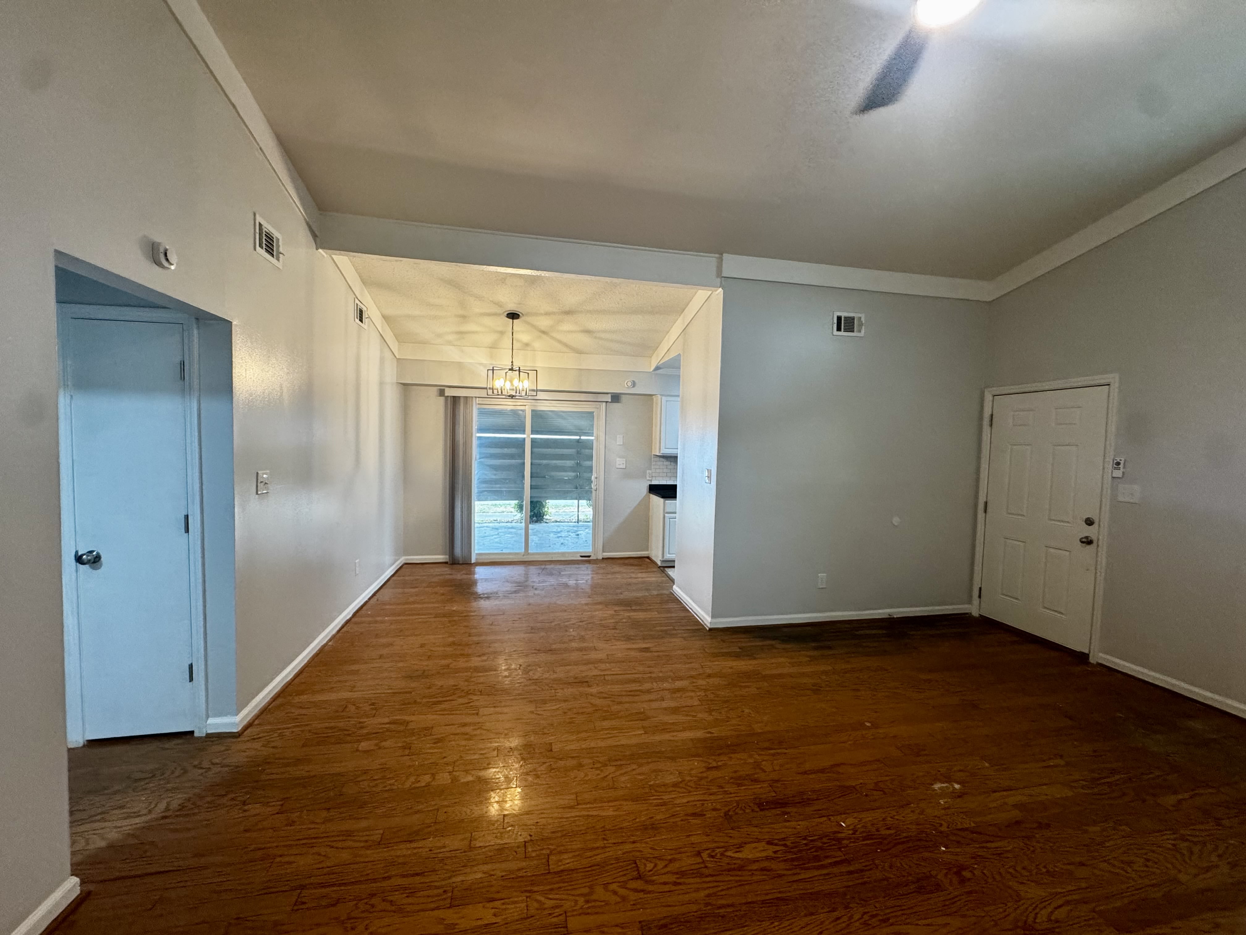 6306 Wedgewood St Unit A – photo 4