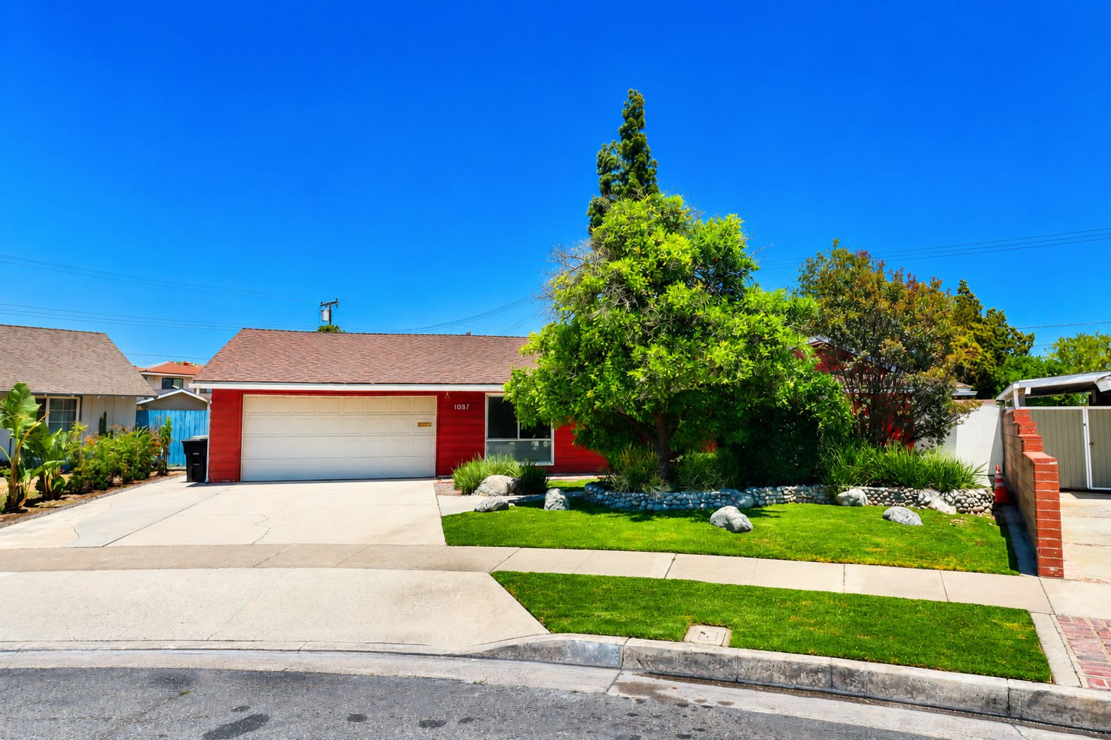 Large 6 Bedroom – photo 1