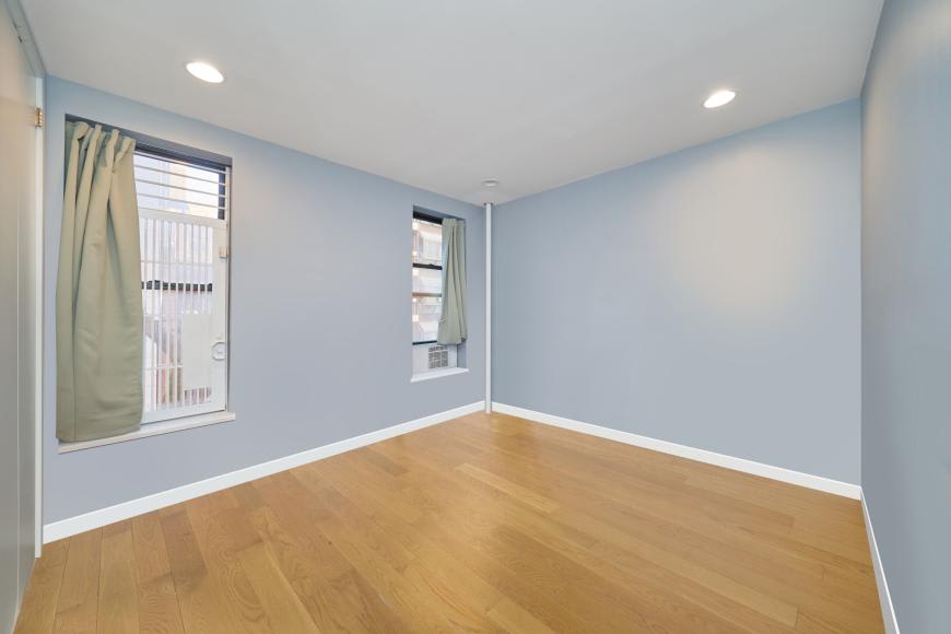 246 East 51st Street – photo 4