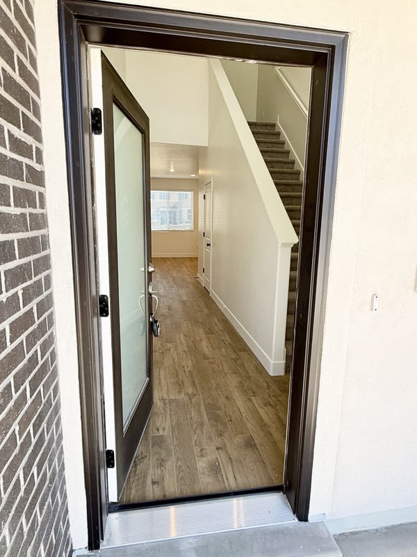 564 West 1860 North – photo 2