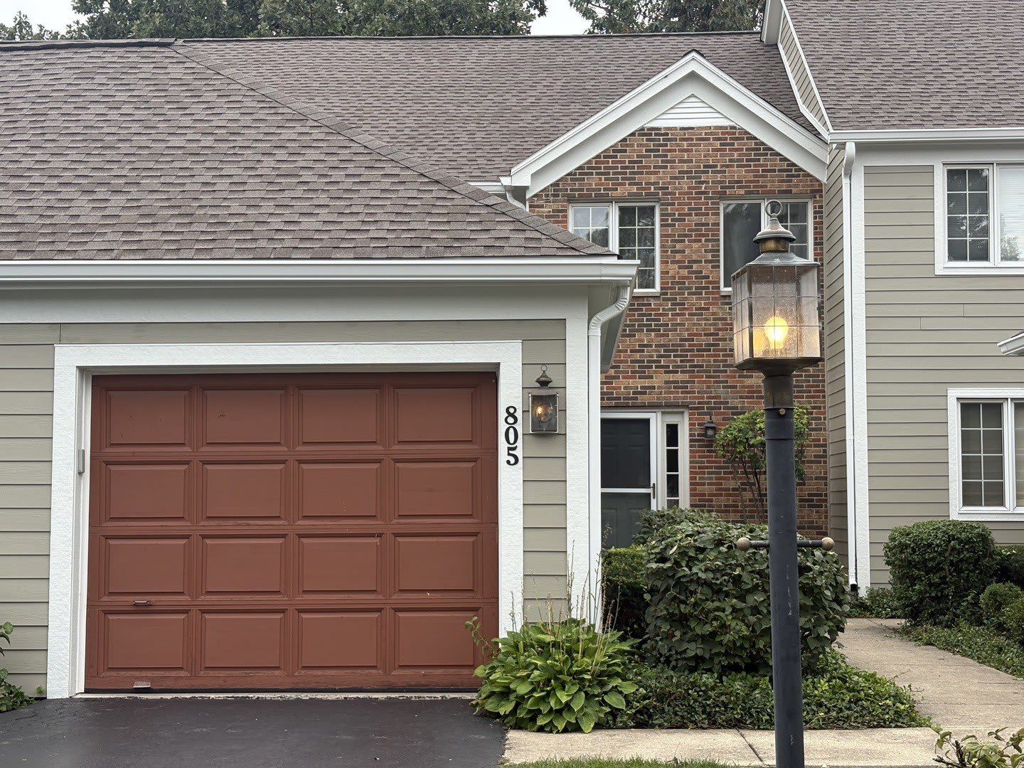 805 Suffield Square – photo 2
