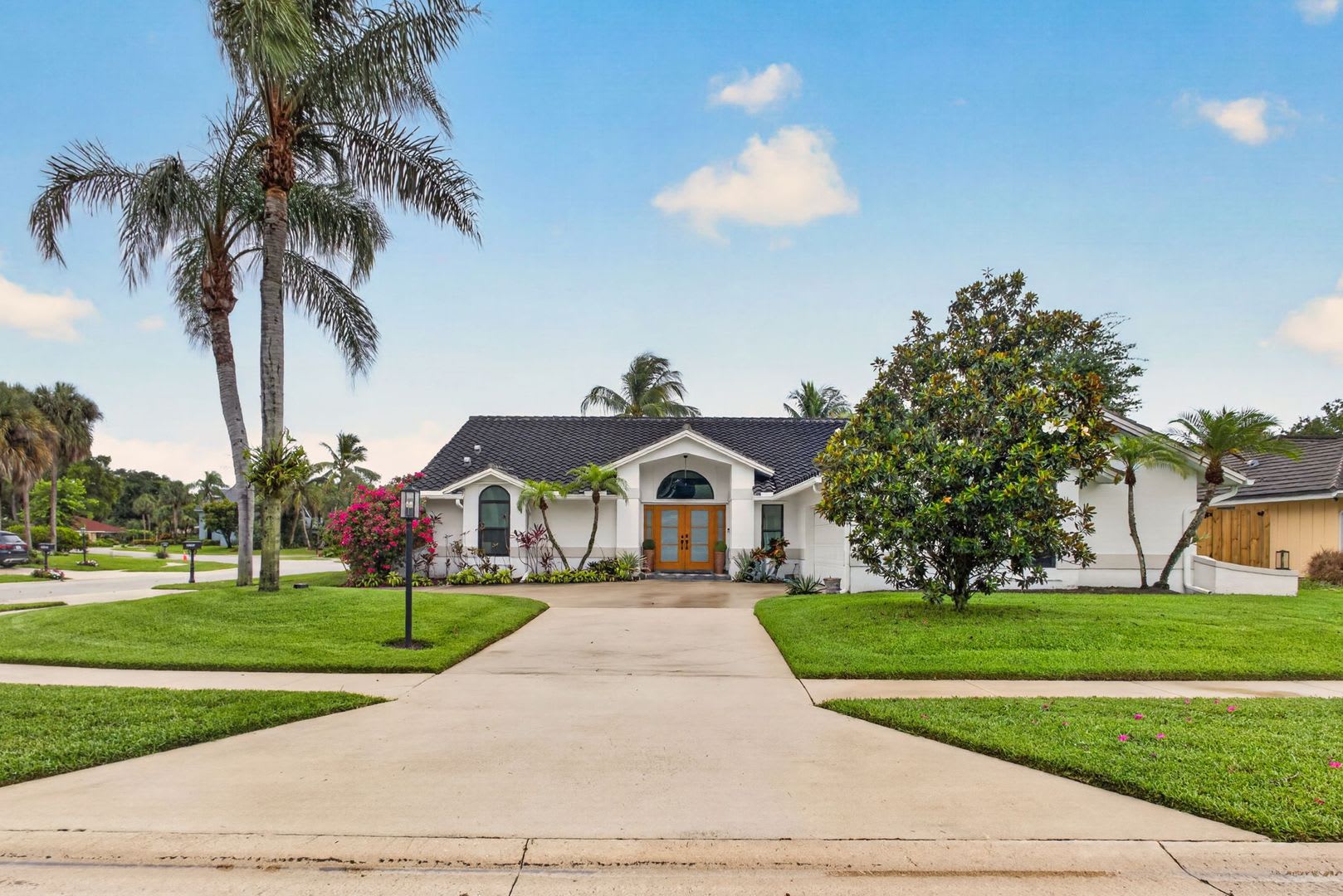 Frenchman’s Landing gated community Resort-Style Living: Pool Home – photo 1