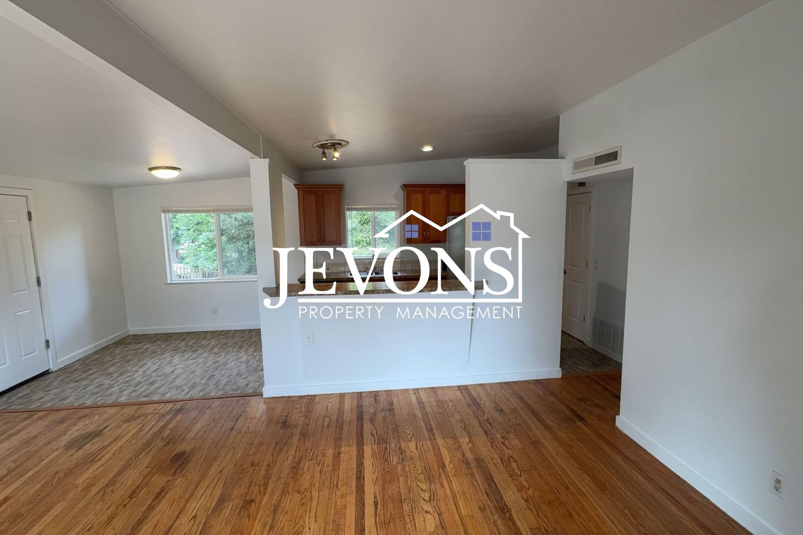 3Br 1Ba House In Federal Way Available Now – photo 4