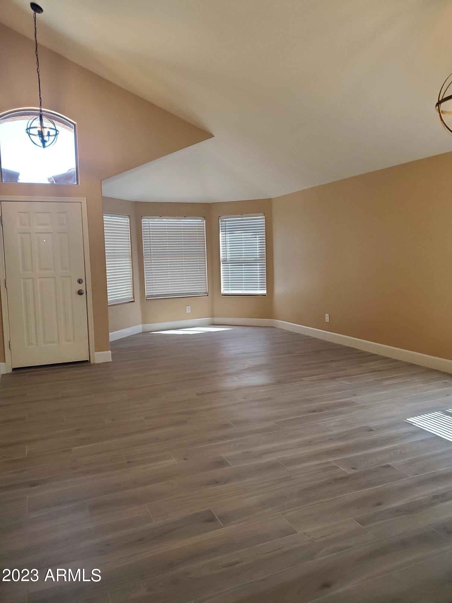 1737 E Morgan Court – photo 4