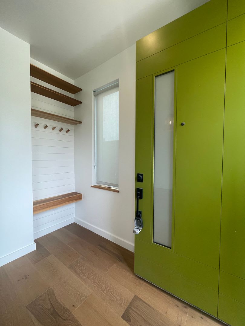 Modern High-End Townhome! – photo 2