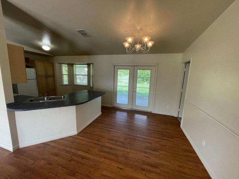 445 Candlewick Cir W – photo 4
