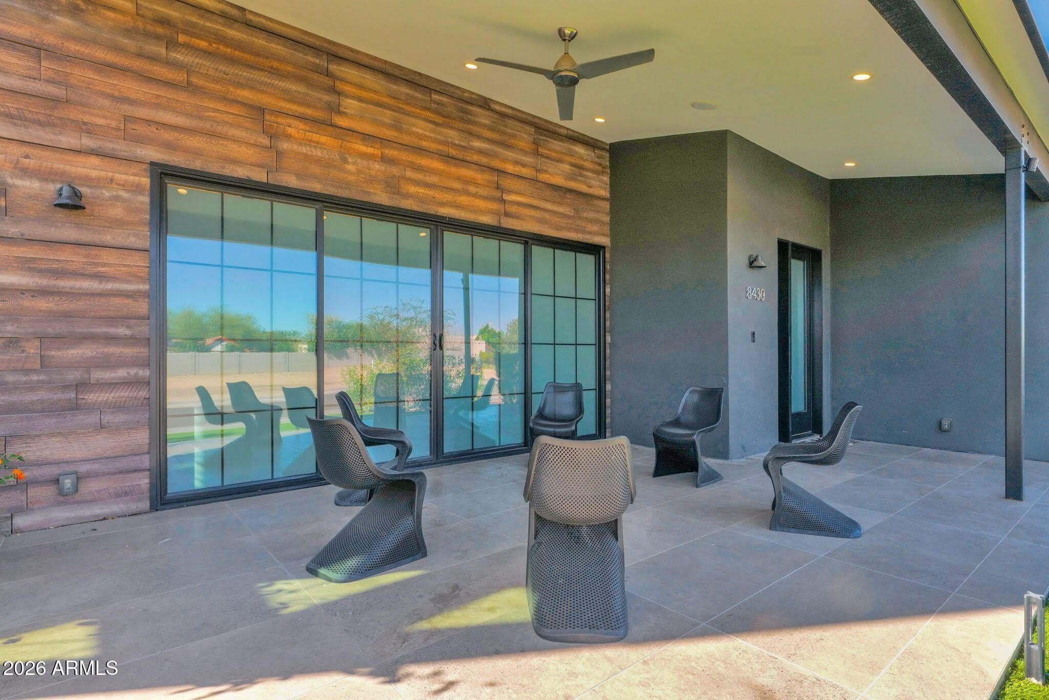 8430 S 10Th Lane – photo 5