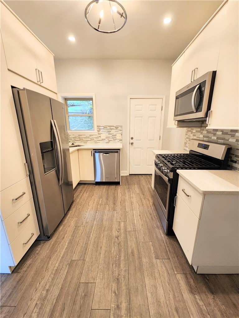 6010 Butler St – photo 4