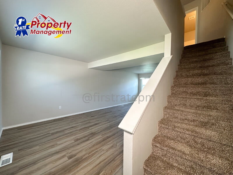 2062 N Gladewater Ave – photo 2
