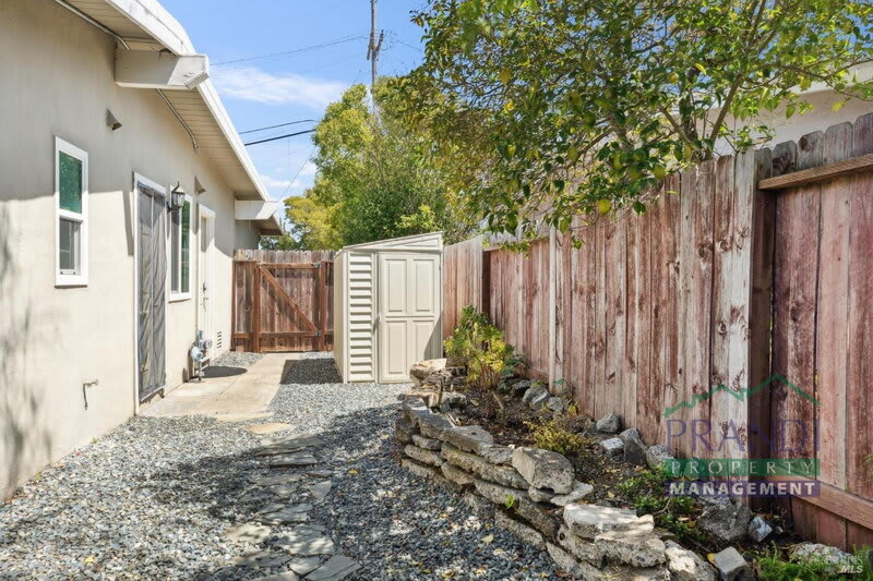 53 Labrea Way – photo 3