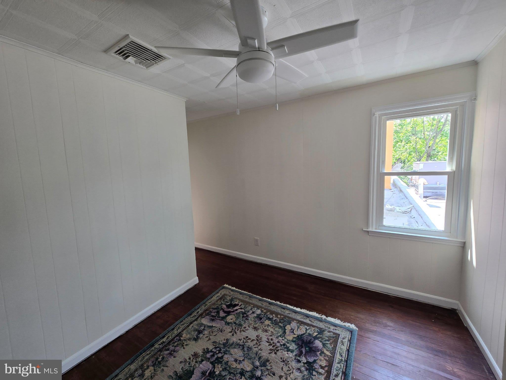 130 S BROADWAY – photo 2