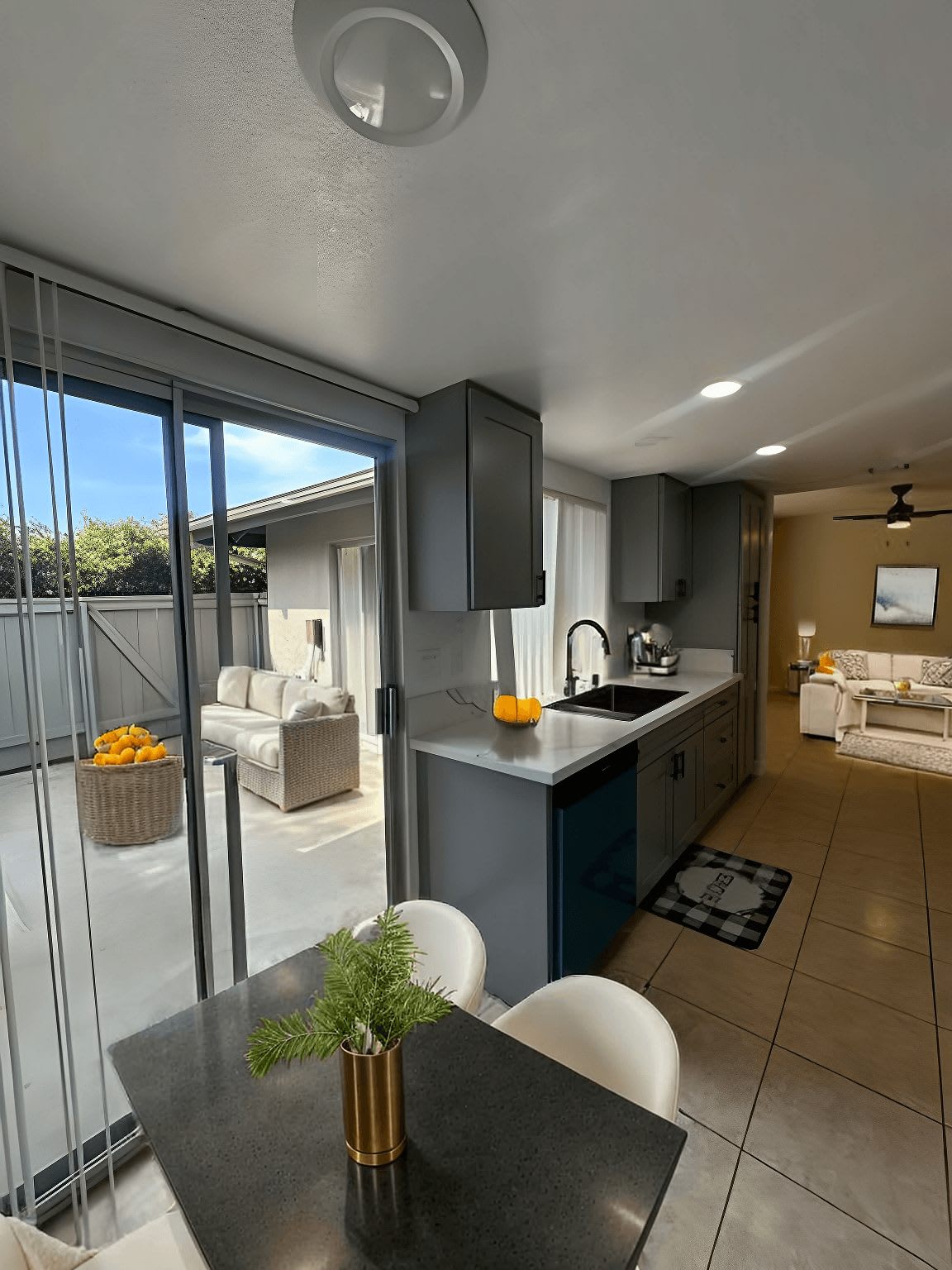 Coventry Square Apartments – photo 2
