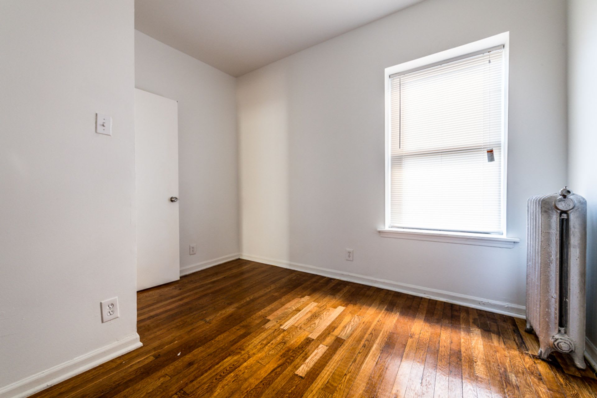 400 S Laramie Ave – photo 4