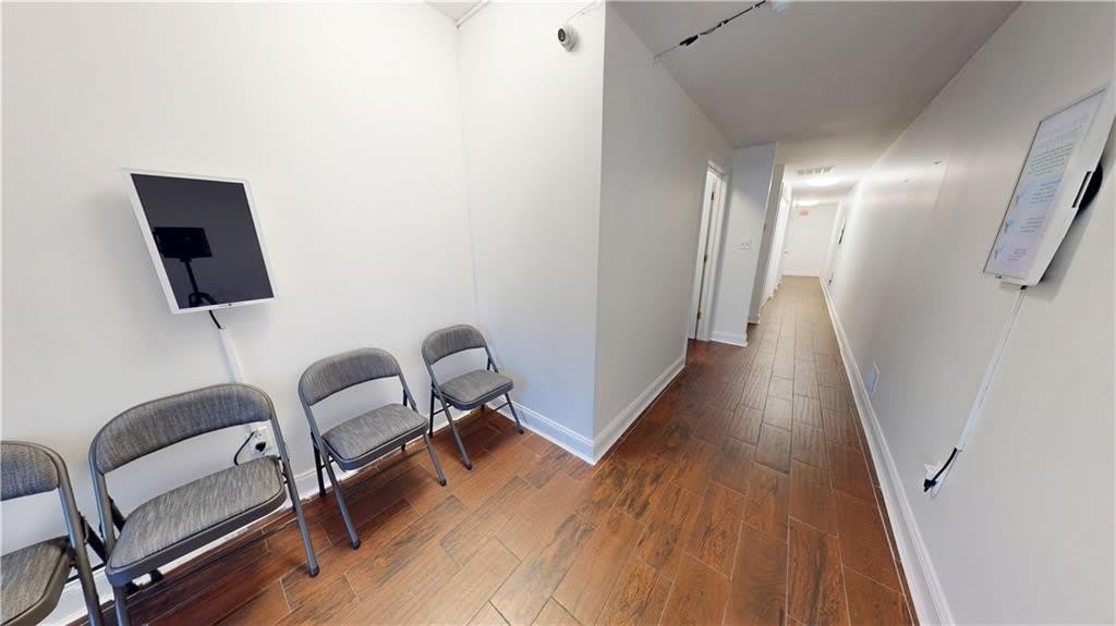 186 Hylan Boulevard – photo 3