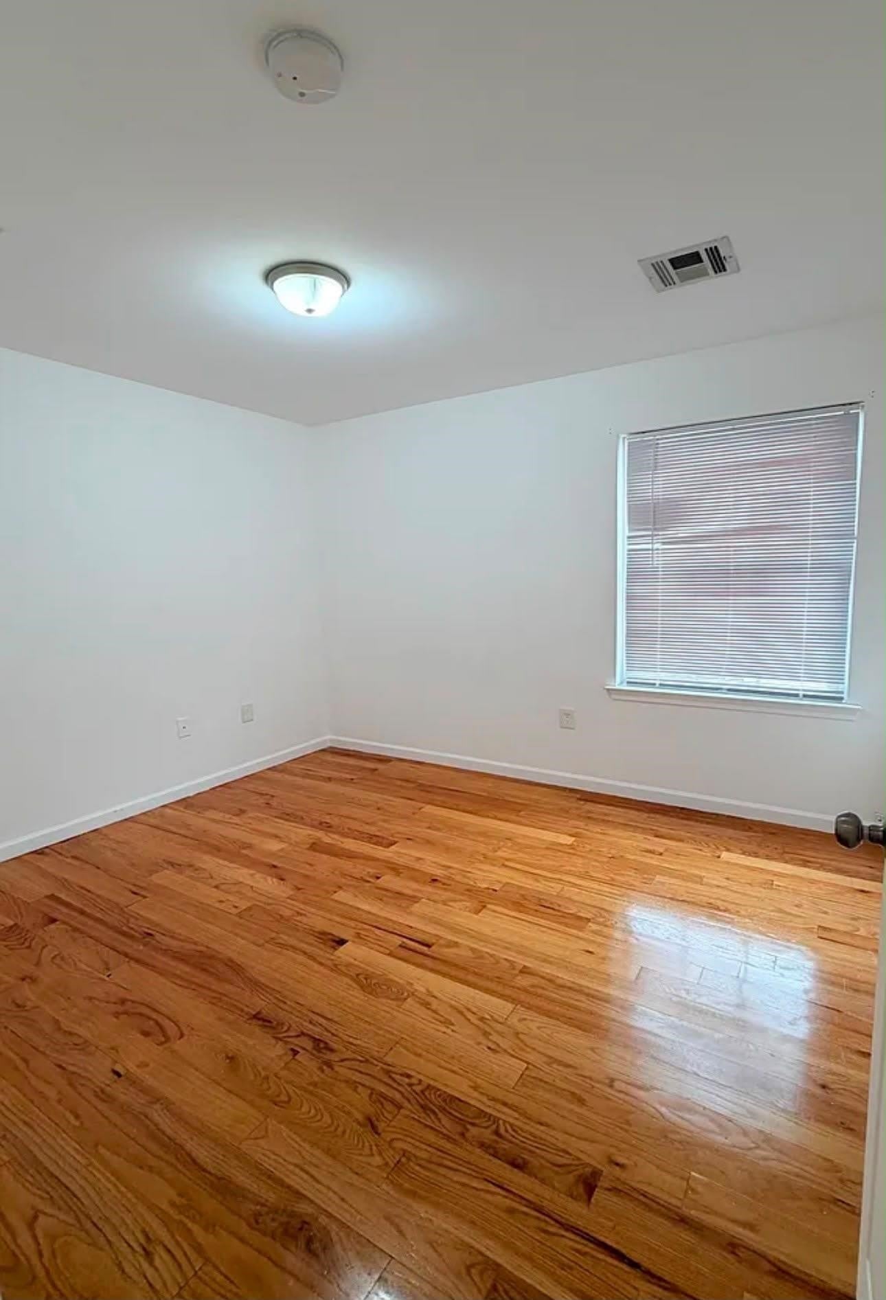 20 VANDERPOOL ST – photo 5
