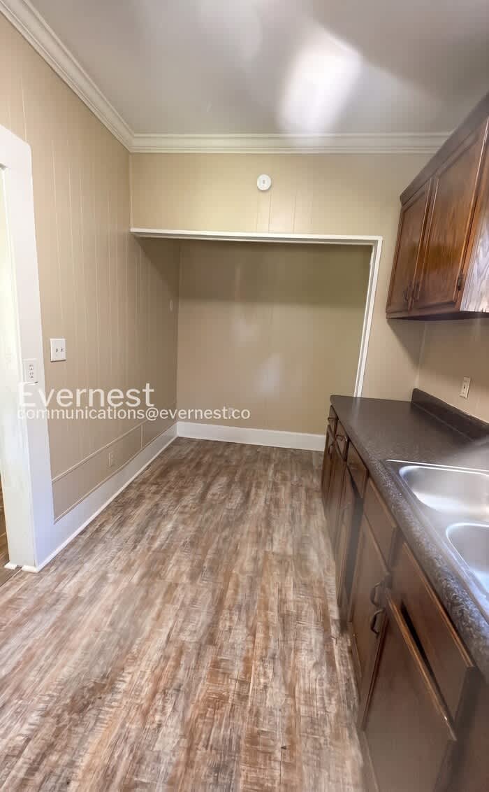 1838 31st St – photo 4