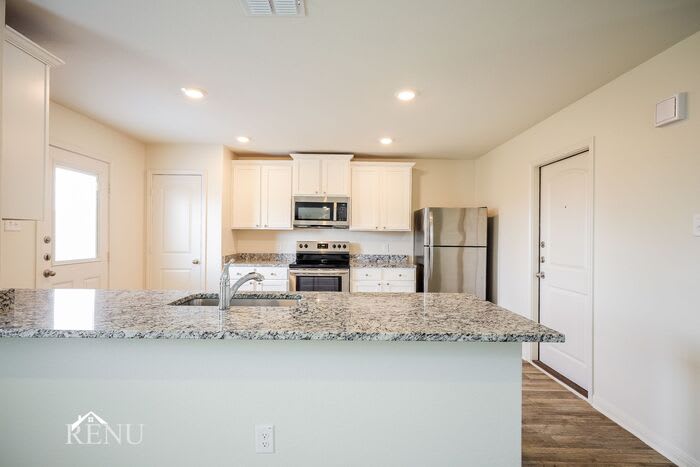 2902 Citron Garden – photo 3