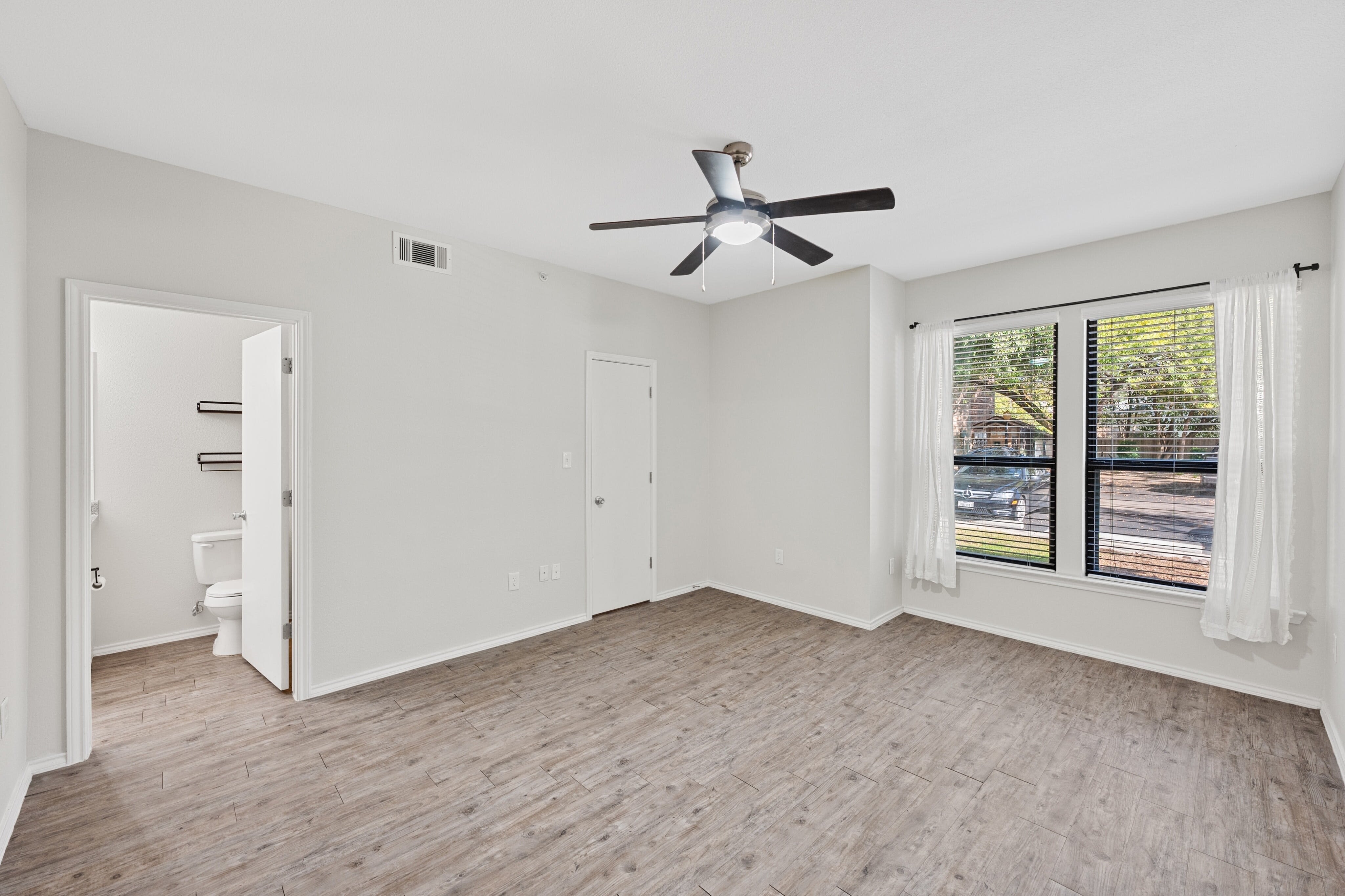 3839 Dry Creek Drive – photo 5