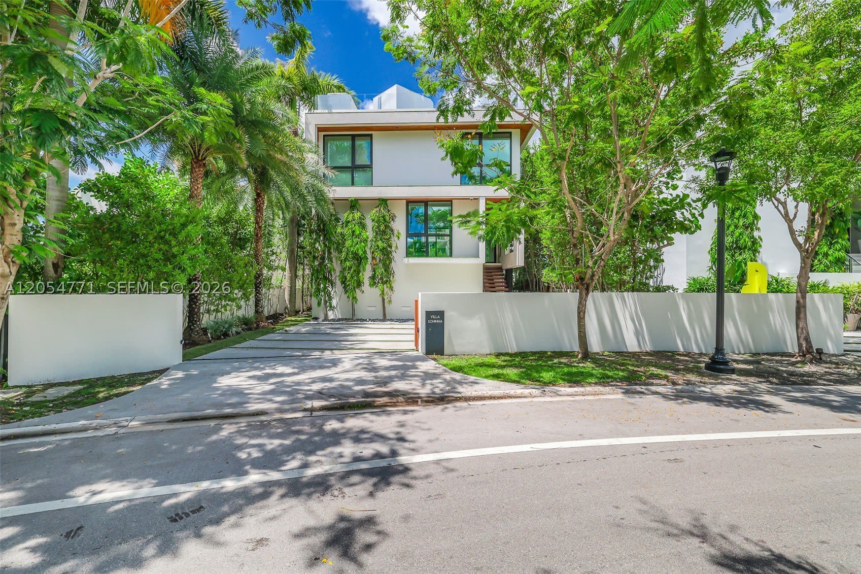 288 Palm Ave – photo 2
