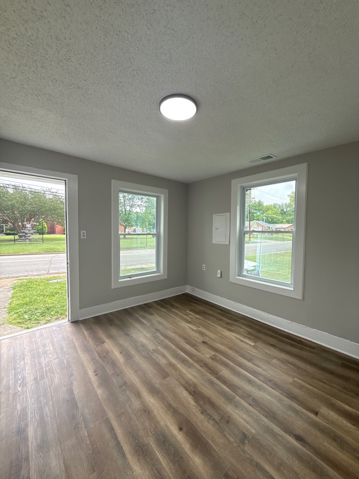 612 E Jefferson St, Brownsville TN – photo 3