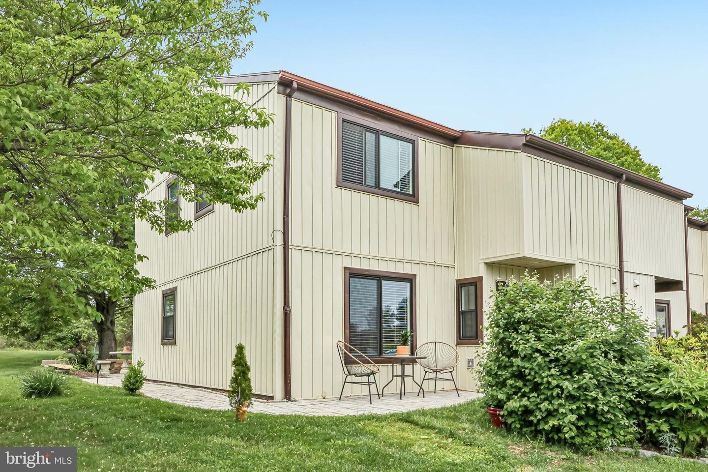 33 Hastings Ct – photo 1