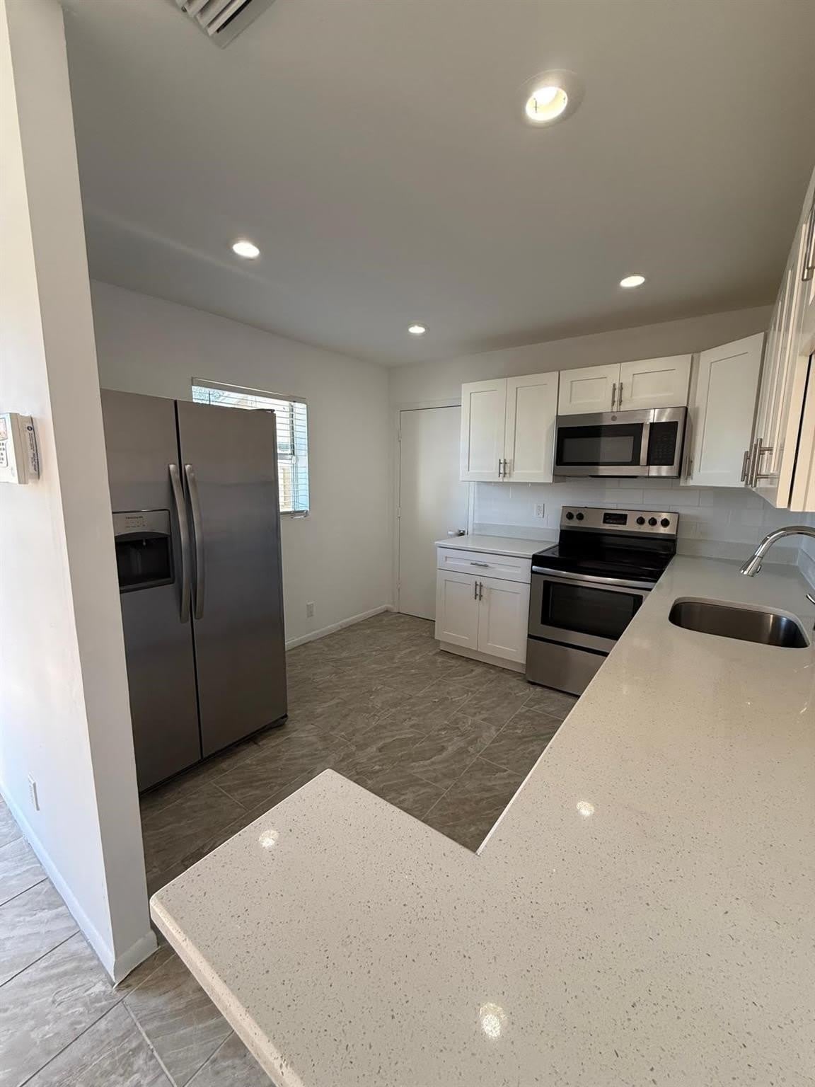 5595 Kimberton Way – photo 3