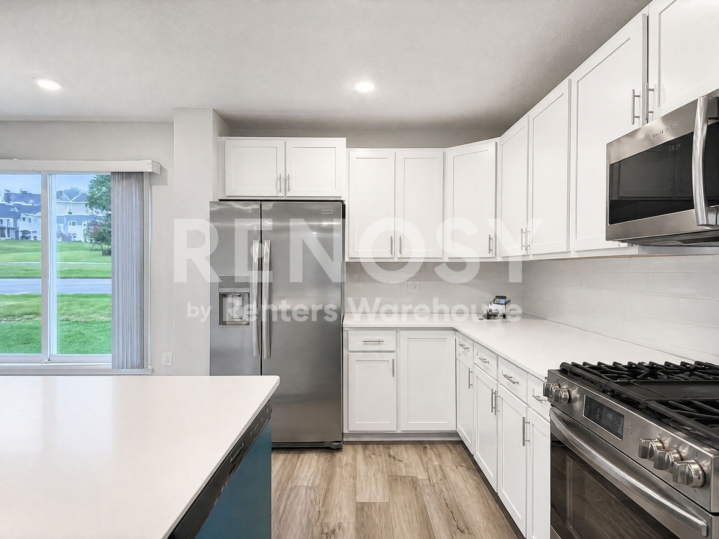 Available Now 3 Bedroom 2 5 Bath Townhouse In Maple Grove – photo 4