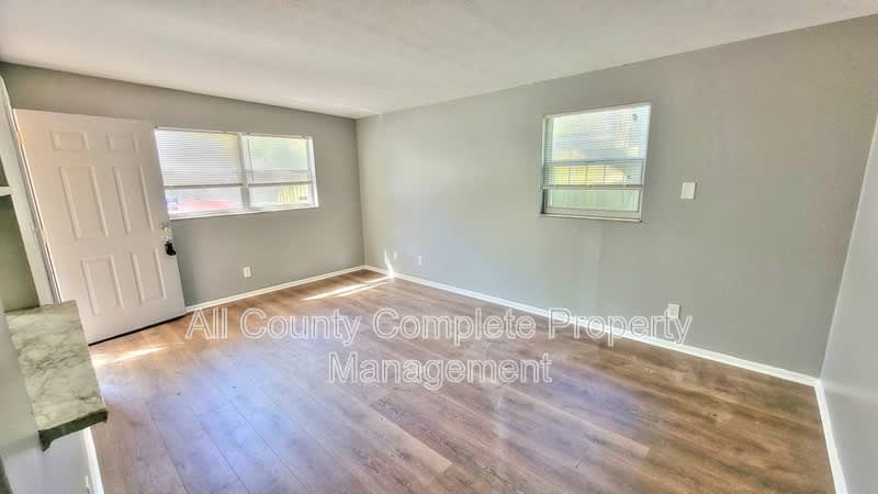 3319 Hunt St – photo 3