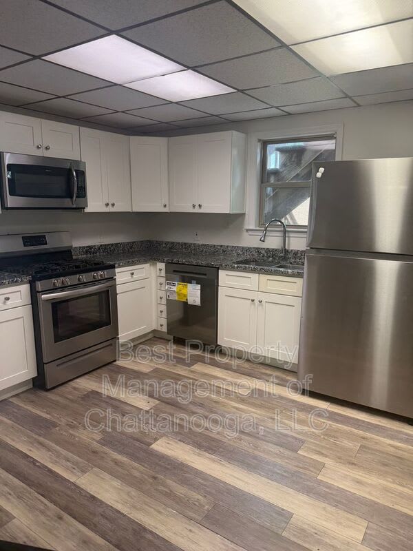 8781 Damron Place – photo 4