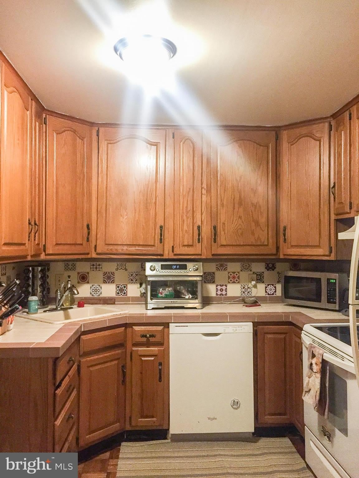 1136 South Street – photo 2
