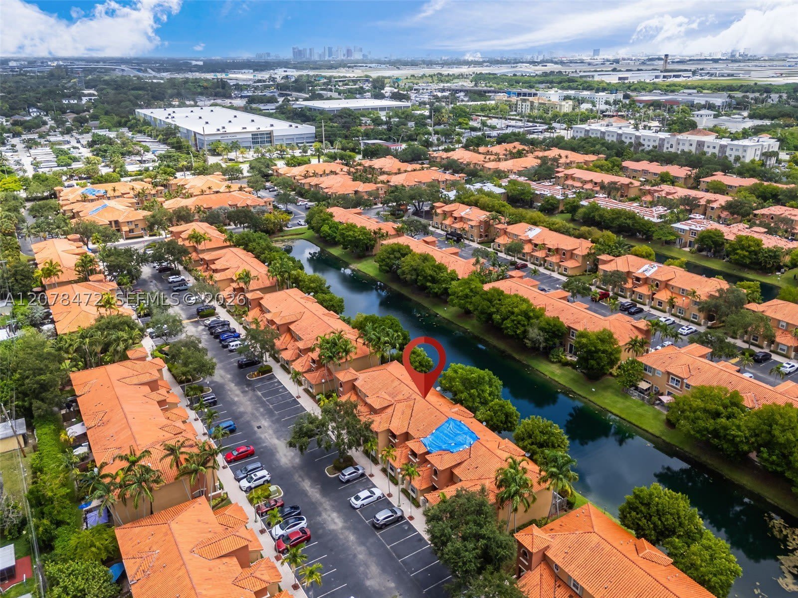 4956 Leeward Ln – photo 3