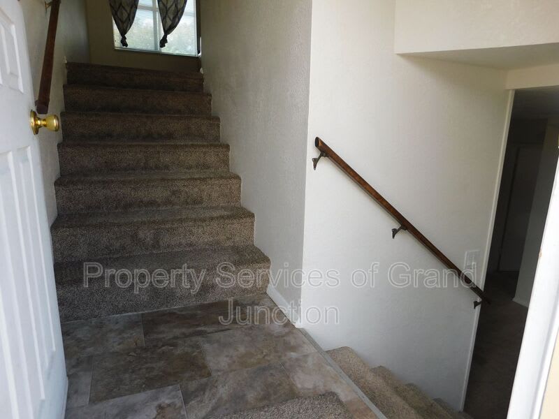 2776 Grant Court – photo 3